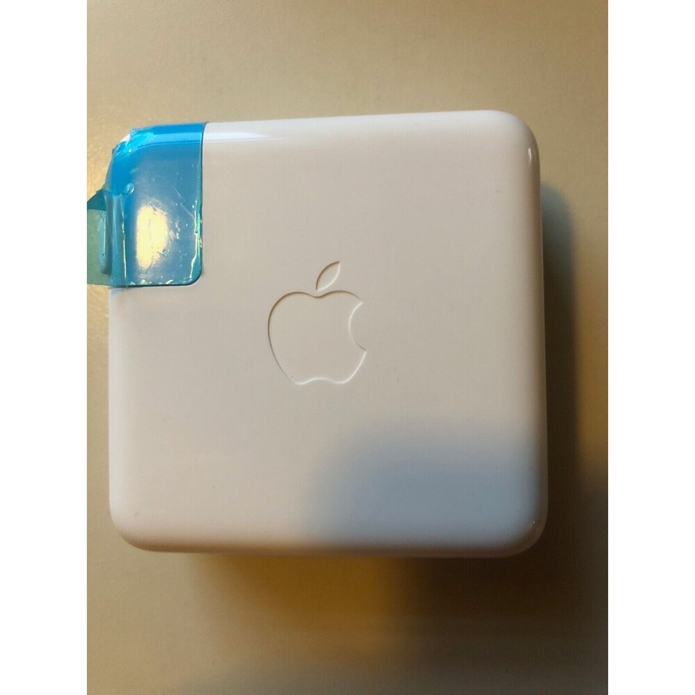 Genuine APPLE A1718 61W USB-C POWER ADAPTER Used No Cord